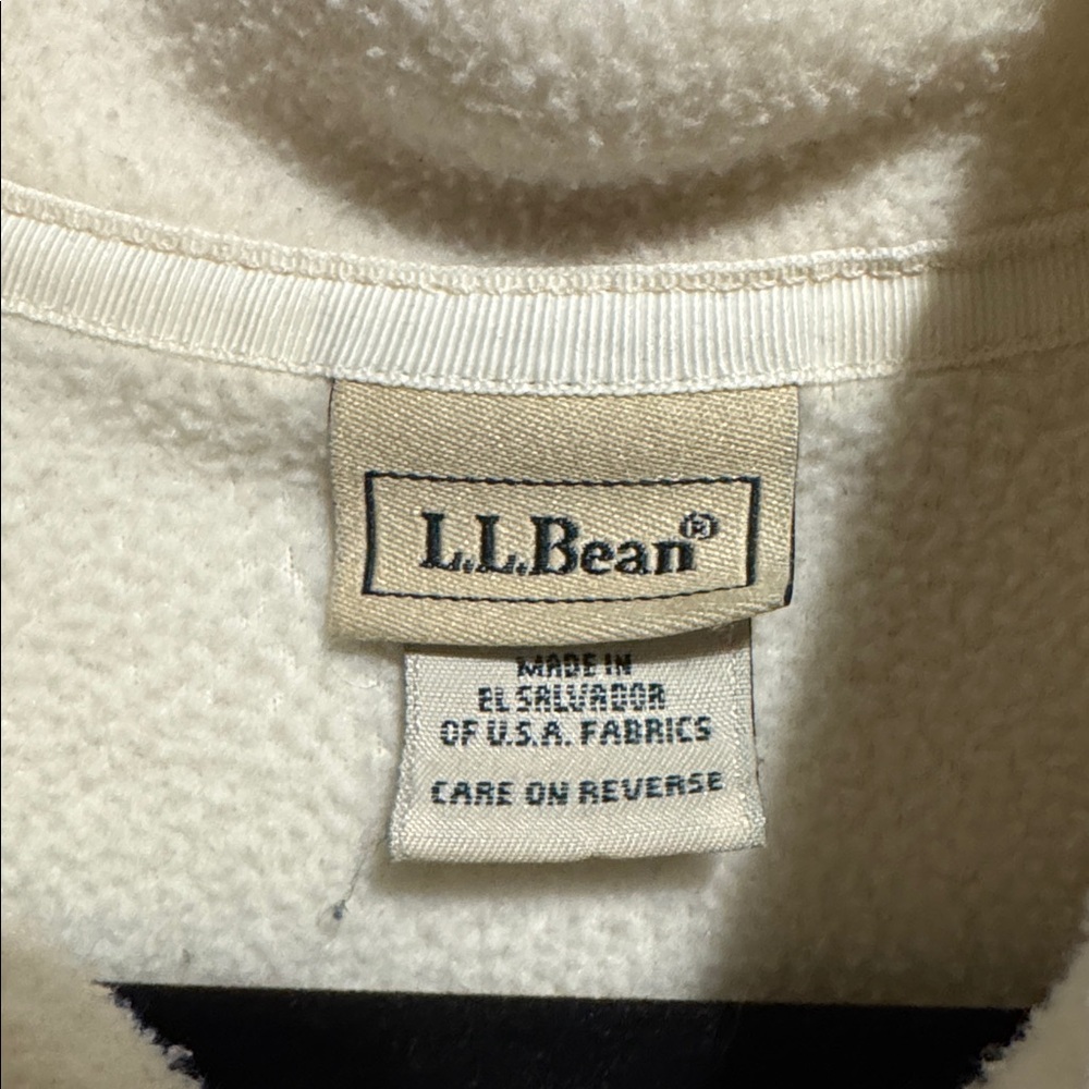 Cream Fleece Zip-Up Vest – Soft & Cozy - Picture 2 of 6
